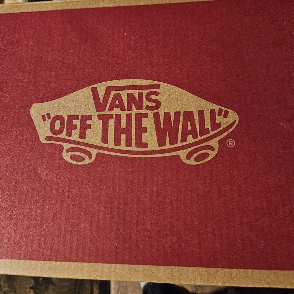 Vans tennis shoes, off the wall authentic NWT